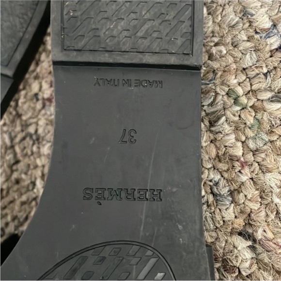 Hermes pool sandals black - Picture 3 of 3